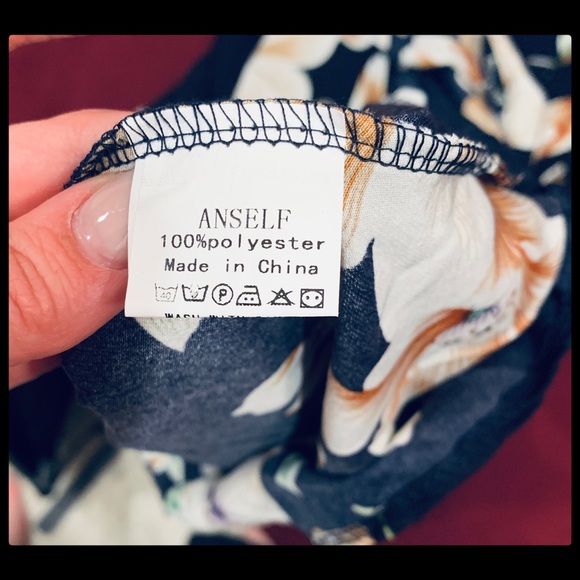 Halter Neck Maxi Dress - Picture 6 of 8